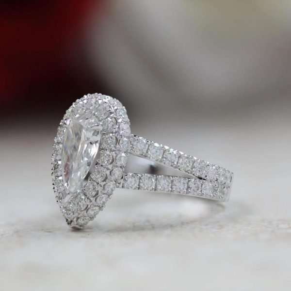 2.00 Ct Pear Cut VVS1 Diamond Halo Engagement Wedding Ring 14K White Gold Over 2.00 Ct Pear Cut VVS1 Diamond Halo Engagement Wedding Ring 14K White Gold Over