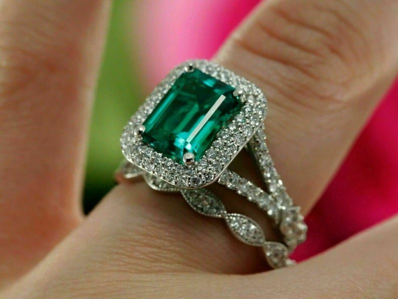 4.0 Carat Green Emerald With Curve CZ Diamond Band Bridal Set, Engagement Ring In 925 Sterling Silver SJ2216